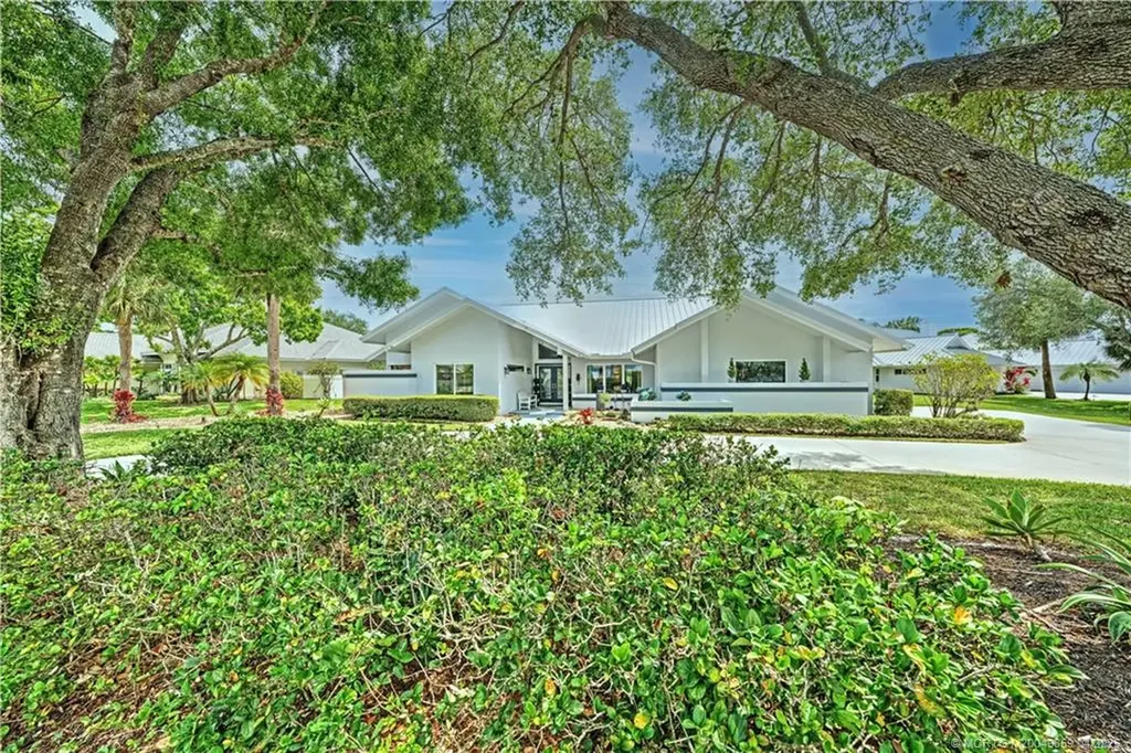 5390 SE Burning Tree Circle Stuart FL 34997