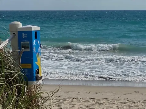 948 Nettles Boulevard Jensen Beach FL 34957