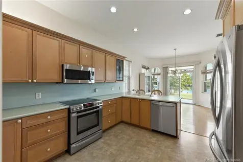 710 SE Essex Drive Port St Lucie FL 34984