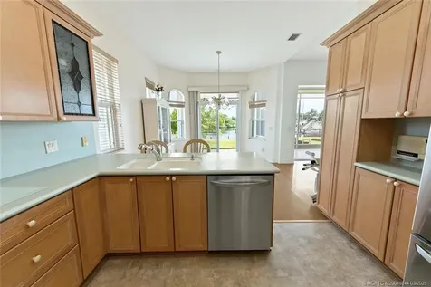 710 SE Essex Drive Port St Lucie FL 34984