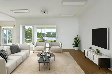 710 SE Essex Drive Port St Lucie FL 34984