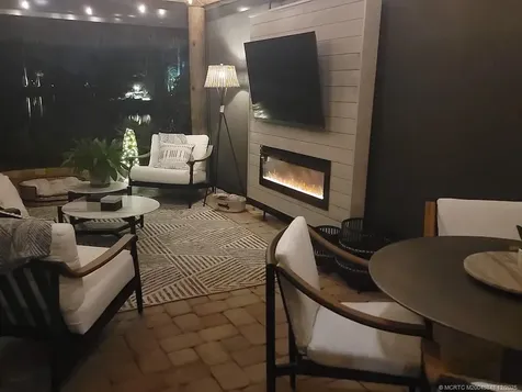 274 NW Hazard Way Port St Lucie FL 34986