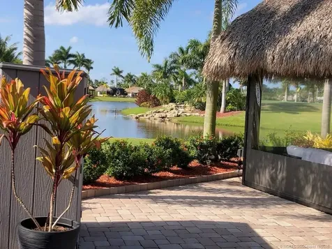 274 NW Hazard Way Port St Lucie FL 34986