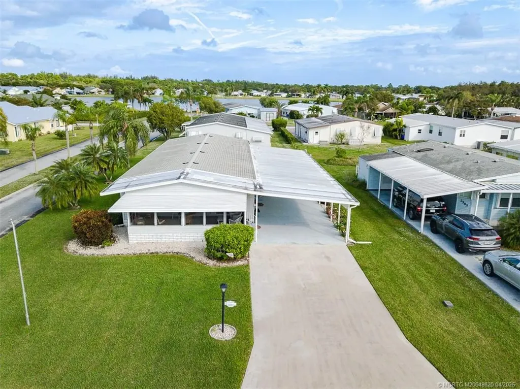 2599 SW Marquis Terrace Stuart FL 34997