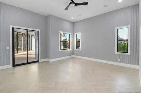 179 SE Via Terra Bella Port St Lucie FL 34952