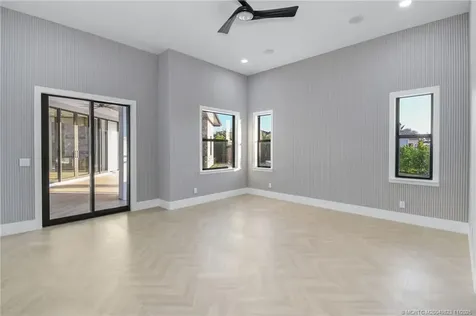 179 SE Via Terra Bella Port St Lucie FL 34952