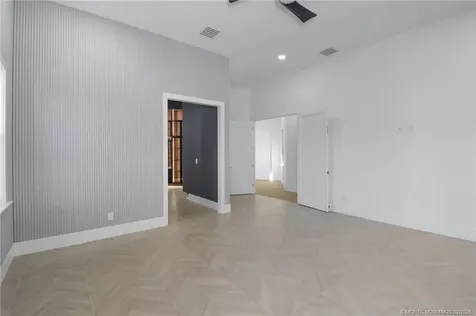 179 SE Via Terra Bella Port St Lucie FL 34952