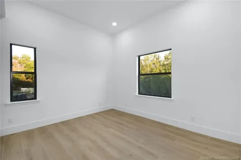 179 SE Via Terra Bella Port St Lucie FL 34952