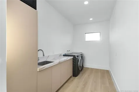 179 SE Via Terra Bella Port St Lucie FL 34952