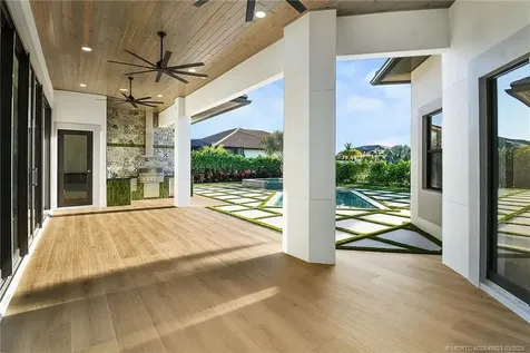 179 SE Via Terra Bella Port St Lucie FL 34952