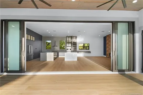 179 SE Via Terra Bella Port St Lucie FL 34952