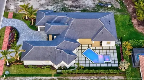 179 SE Via Terra Bella Port St Lucie FL 34952