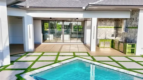 179 SE Via Terra Bella Port St Lucie FL 34952