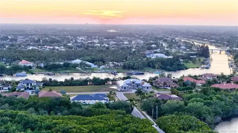 179 SE Via Terra Bella Port St Lucie FL 34952