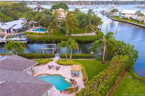 4020 SE Whiticar Way Stuart FL 34997