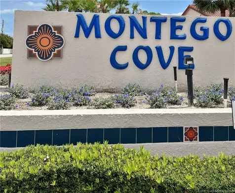 6131 SE Martinique Drive Stuart FL 34997