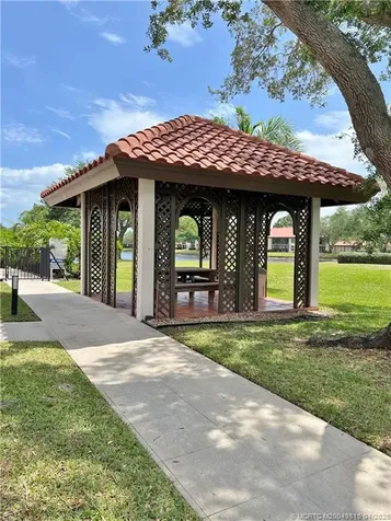 6131 SE Martinique Drive Stuart FL 34997