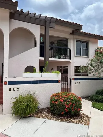 6131 SE Martinique Drive Stuart FL 34997