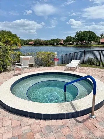 6131 SE Martinique Drive Stuart FL 34997