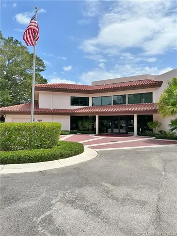 6131 SE Martinique Drive Stuart FL 34997