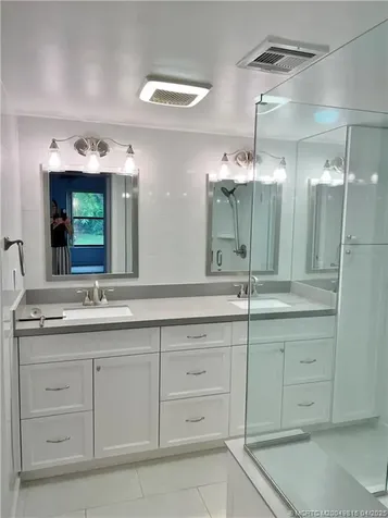 6131 SE Martinique Drive Stuart FL 34997