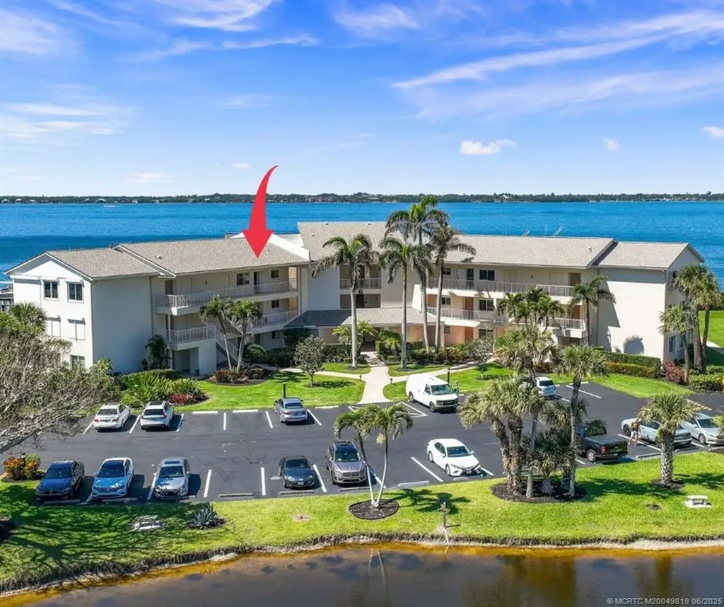 2370 NE Ocean Boulevard Stuart FL 34996