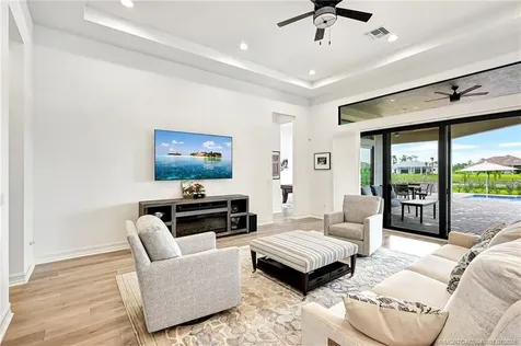 5565 SW Star Apple Street Palm City FL 34990