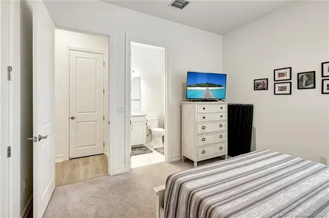 5565 SW Star Apple Street Palm City FL 34990