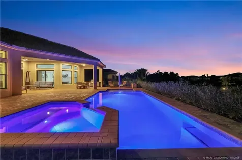 5565 SW Star Apple Street Palm City FL 34990