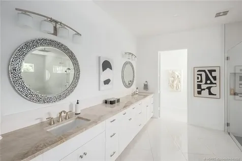 409 SE Saint Lucie Boulevard Stuart FL 34996