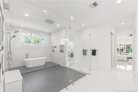 409 SE Saint Lucie Boulevard Stuart FL 34996