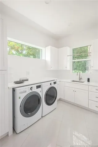 409 SE Saint Lucie Boulevard Stuart FL 34996