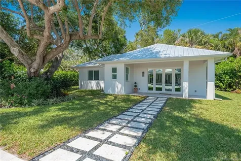 409 SE Saint Lucie Boulevard Stuart FL 34996