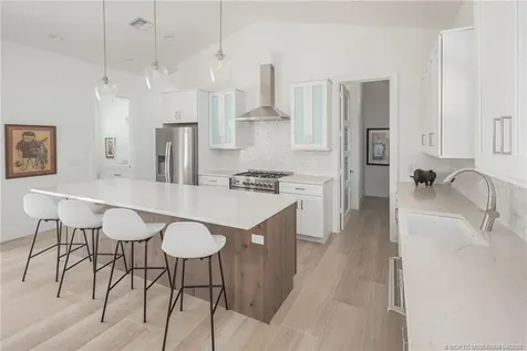 409 SE Saint Lucie Boulevard Stuart FL 34996