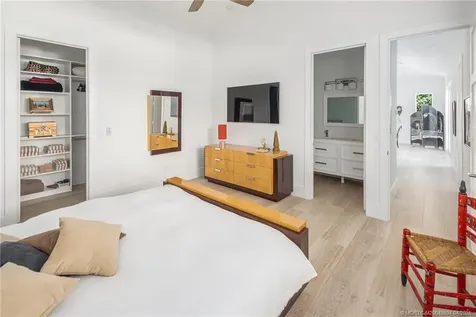 409 SE Saint Lucie Boulevard Stuart FL 34996