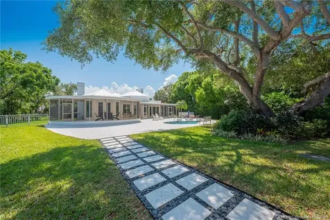 409 SE Saint Lucie Boulevard Stuart FL 34996