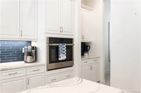 9295 SW Miracoli Way Port St Lucie FL 34987