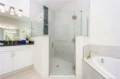 9295 SW Miracoli Way Port St Lucie FL 34987