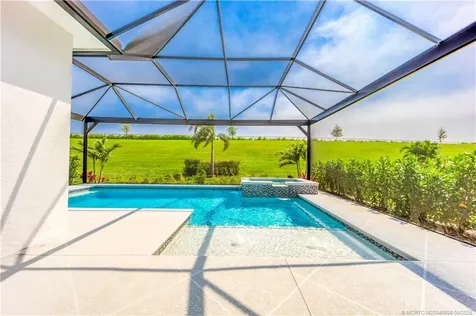 9295 SW Miracoli Way Port St Lucie FL 34987