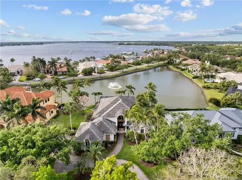 560 SW Bay Pointe Circle Palm City FL 34990