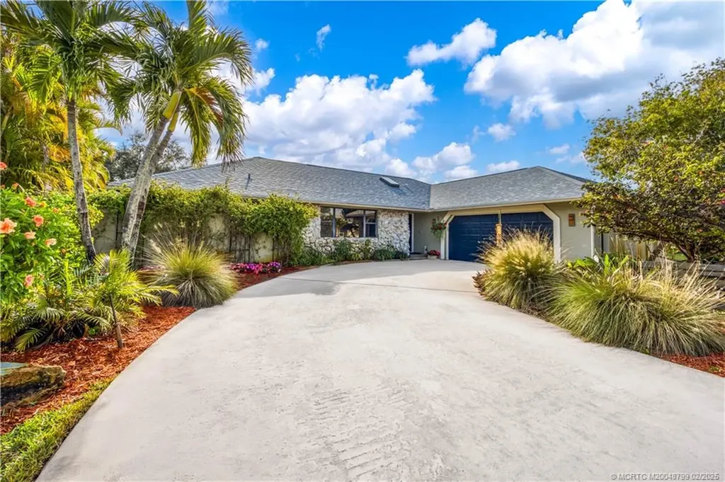 1725 SE Mariana Road Port Saint Lucie FL 34952