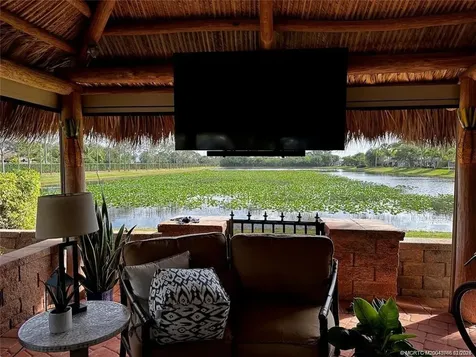 83 NW Putter Pointe Port Saint Lucie FL 34986