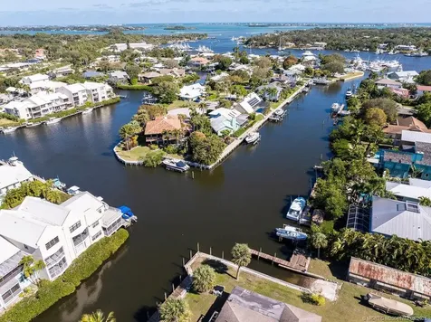 3901 SE Saint Lucie Boulevard Stuart FL 34997