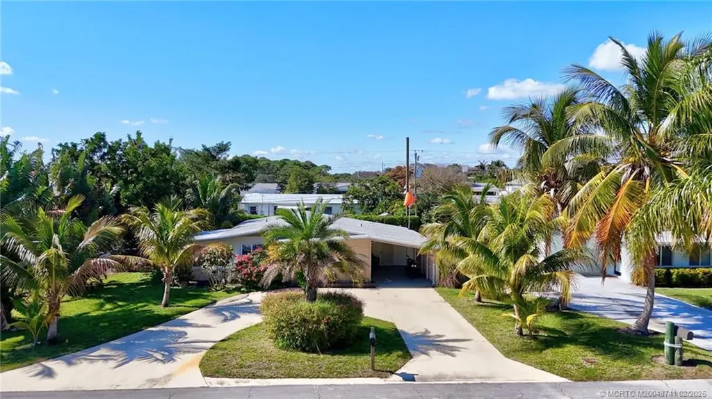 3668 NE Melba Drive Jensen Beach FL 34957