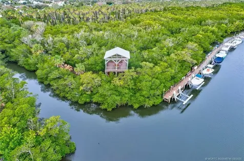 7983 SE Osprey Street Hobe Sound FL 33455