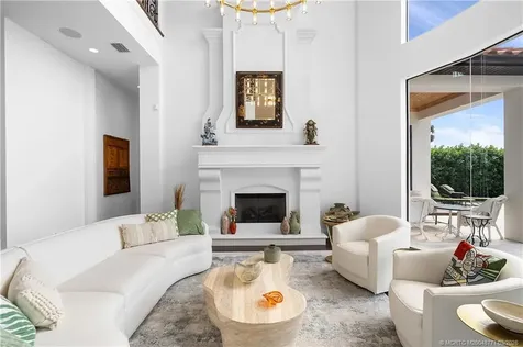 201 SE Fiore Bello Port St Lucie FL 34952