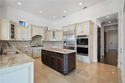 201 SE Fiore Bello Port St Lucie FL 34952