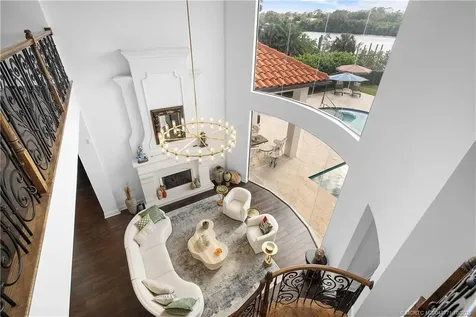 201 SE Fiore Bello Port St Lucie FL 34952