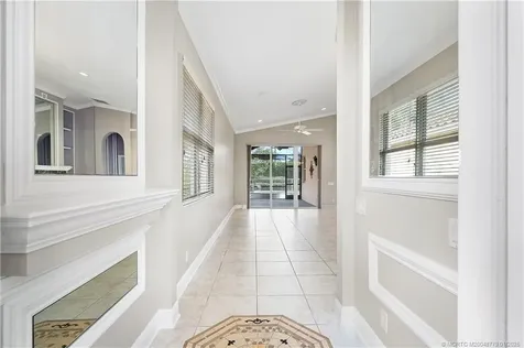 10072 SW Oak Tree Circle Port St Lucie FL 34987
