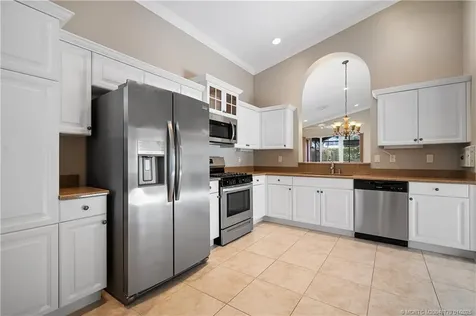 10072 SW Oak Tree Circle Port St Lucie FL 34987